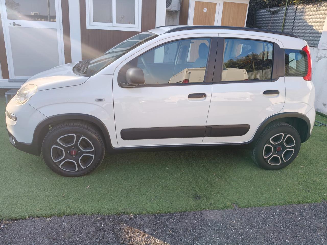 Fiat Panda 0.9 TwinAir Turbo Natural Power City Cross