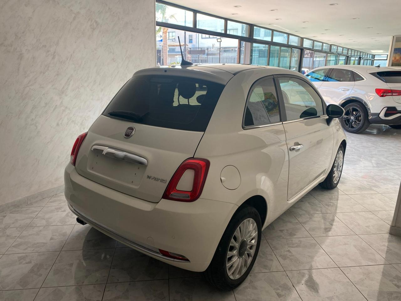 Fiat 500 1.0 Hybrid Dolcevita