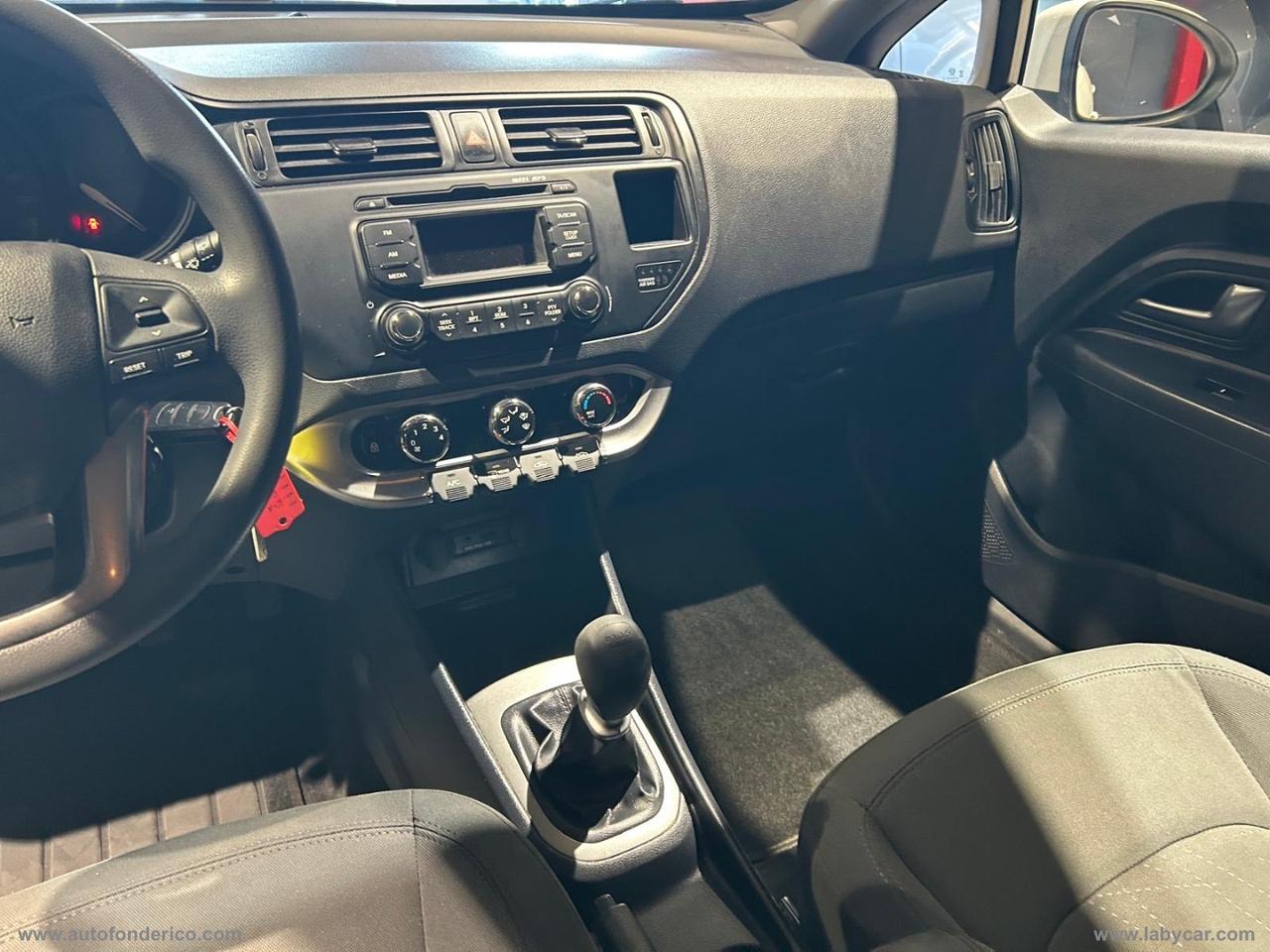 KIA Rio 1.4 CRDi WGT 5p. EX