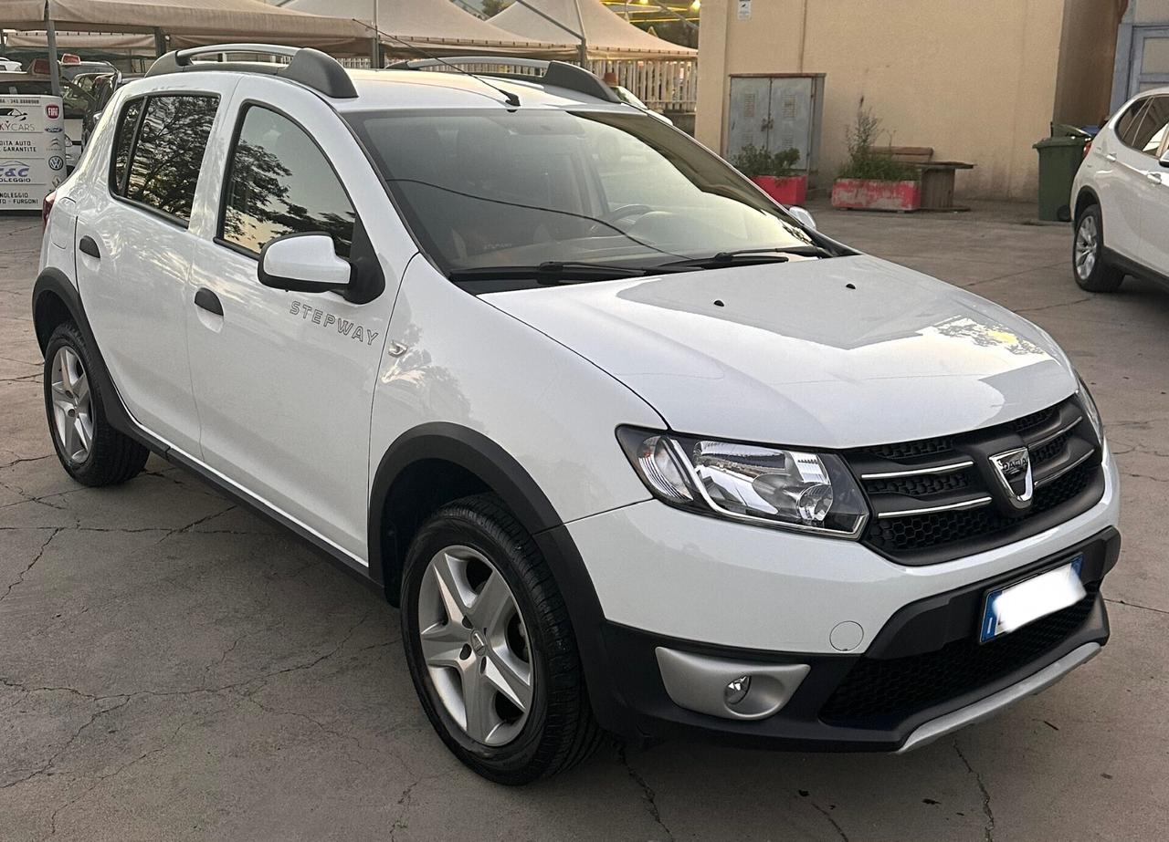 Dacia Sandero Stepway 1.5 dCi 8V 90CV Prestige 2014