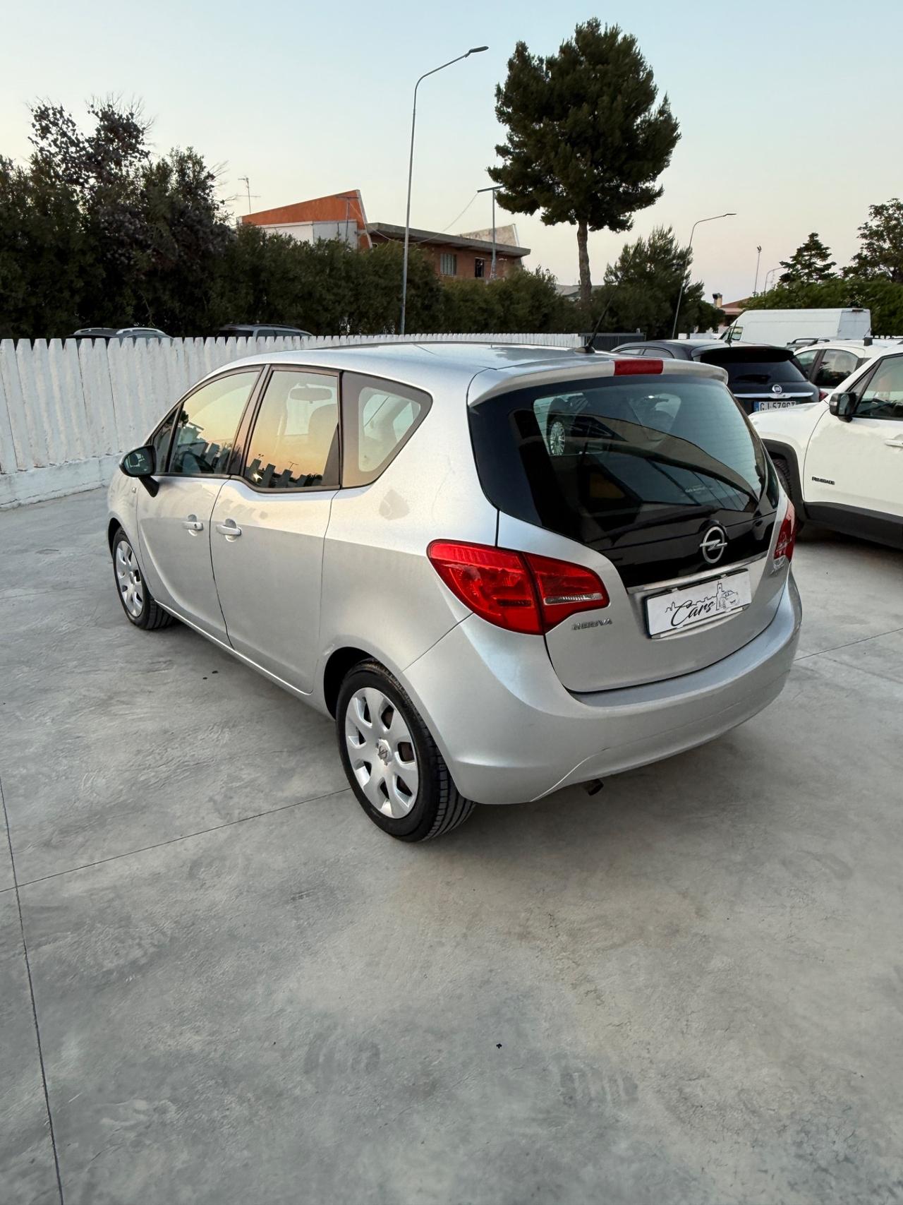 Opel Meriva 1.3 CDTI 95CV ecoFLEX Cosmo