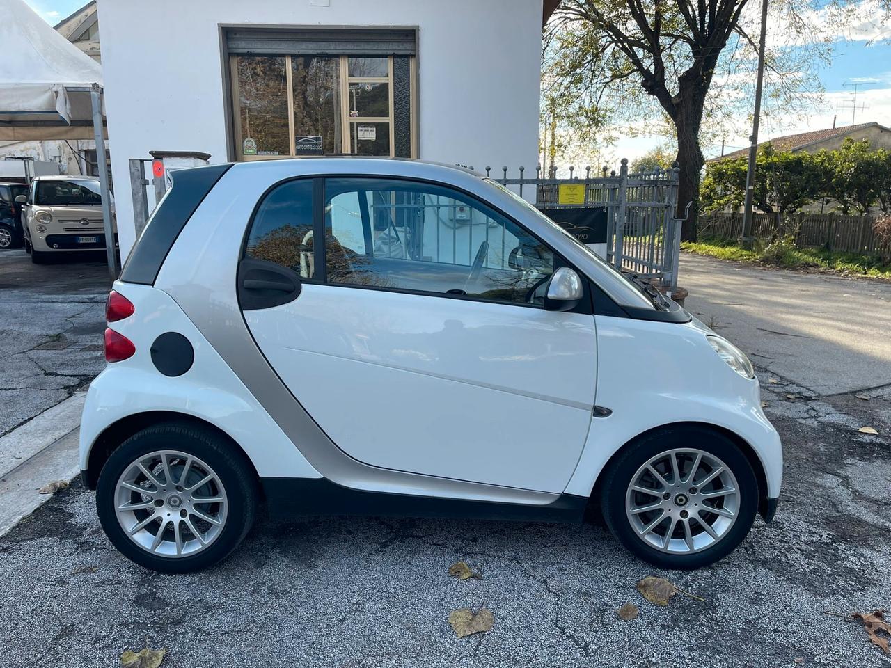 Smart ForTwo 1000 52 kW coupé limited two