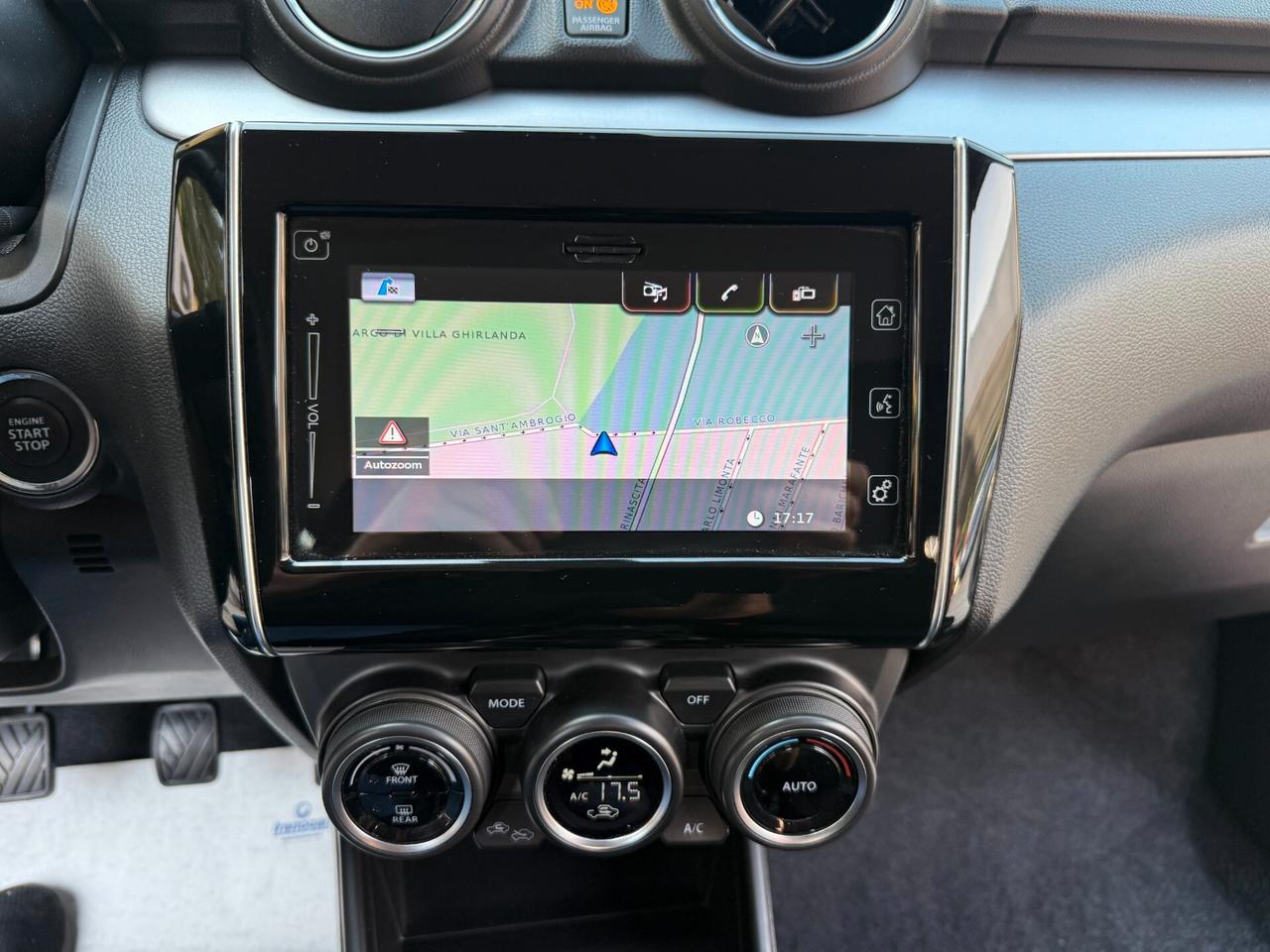 Suzuki Swift 1.2 Hybrid 4WD AllGrip Top