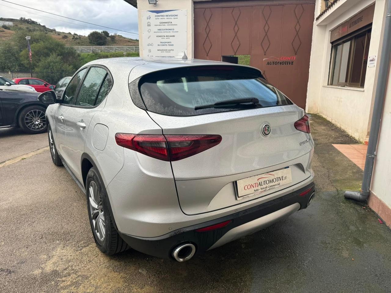 Alfa Romeo Stelvio 2.2 Turbodiesel 160 CV AT8 RWD Business