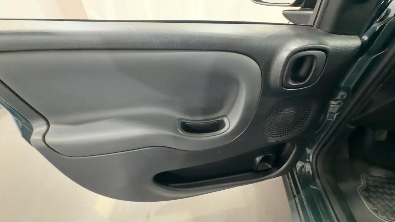 Fiat Panda 1.0 FireFly S&S Hybrid Garmin