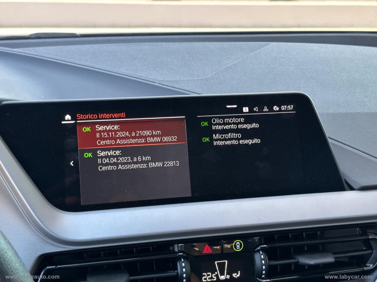 BMW 118d 5p. Advantage