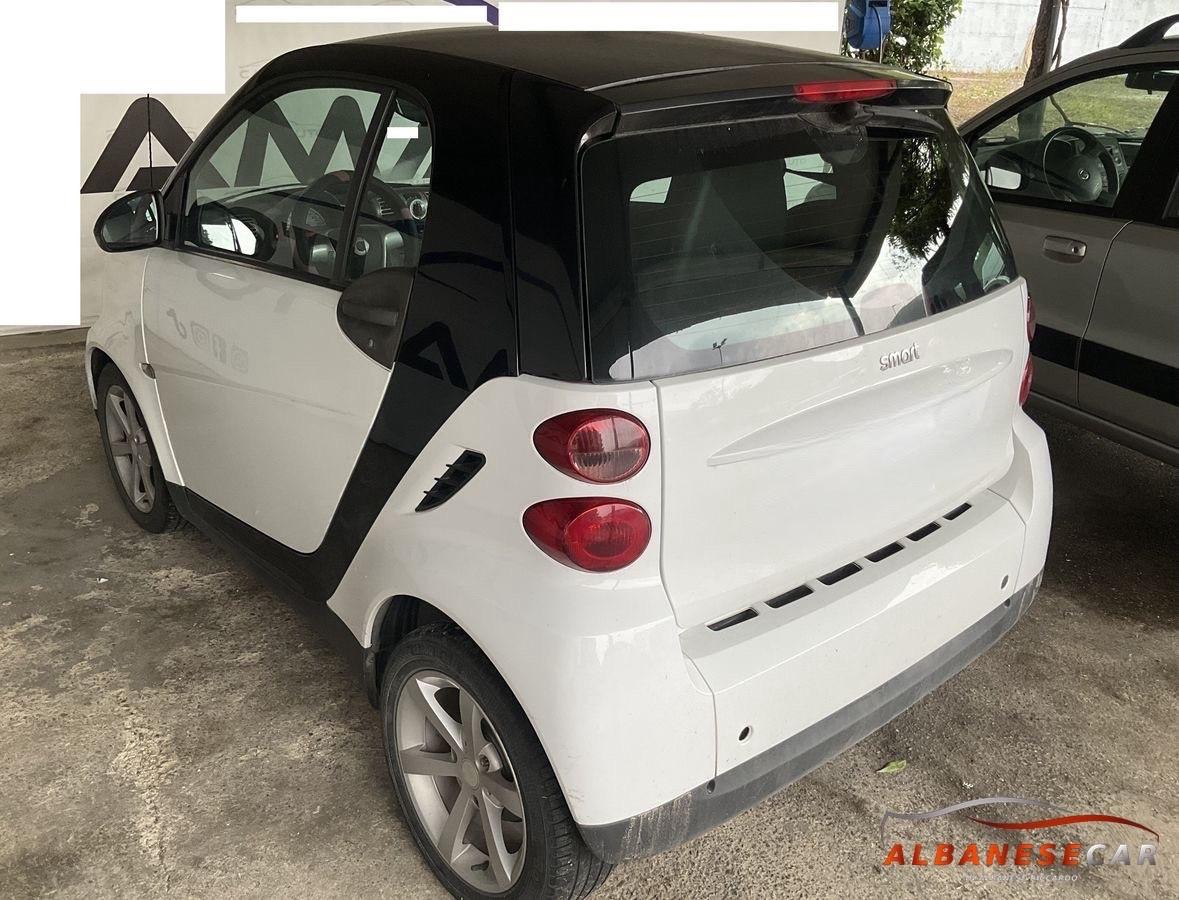 Smart ForTwo 1000 62 kW coupé pulse