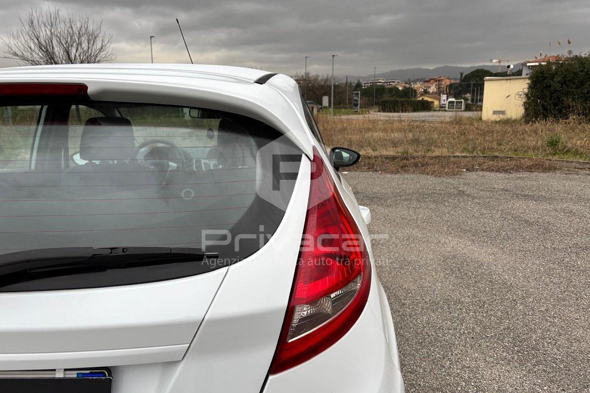 FORD Fiesta 1.4 TDCi 70CV 5 porte Titanium
