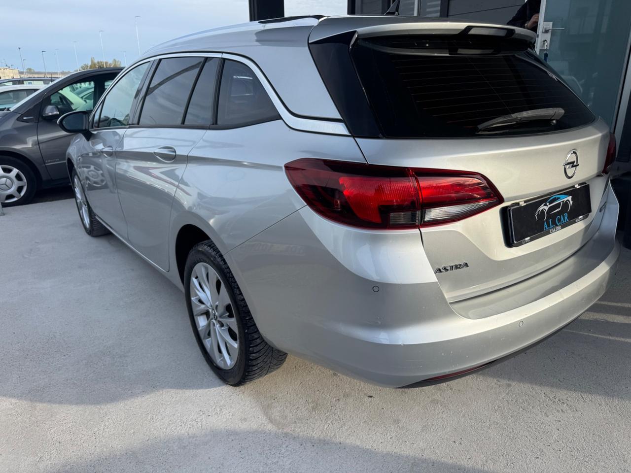 Opel Astra 1.4 Turbo 110CV EcoM Sports Tourer Dynamic