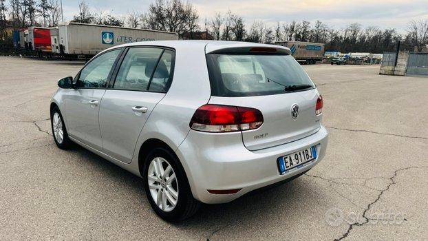 Volkswagen Golf 1.6 Benzina/Gpl