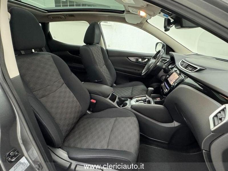 Nissan Qashqai 1.6 dCi 2WD 360 Xtronic (TETTO PAN.)