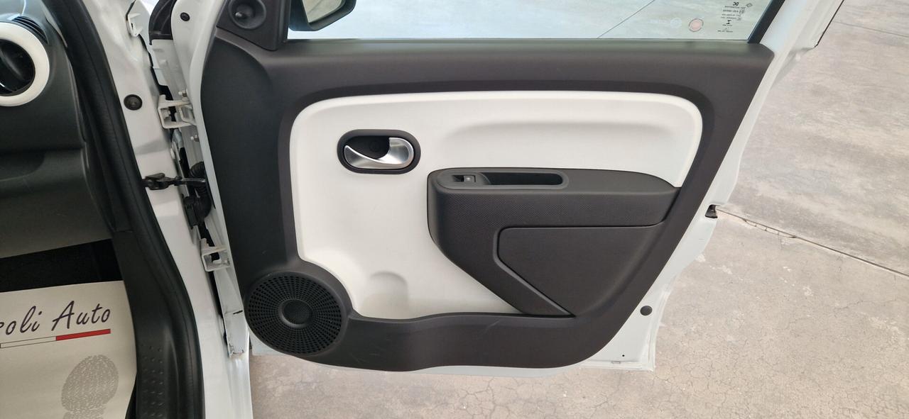 Renault Twingo 1.0 SCe Live