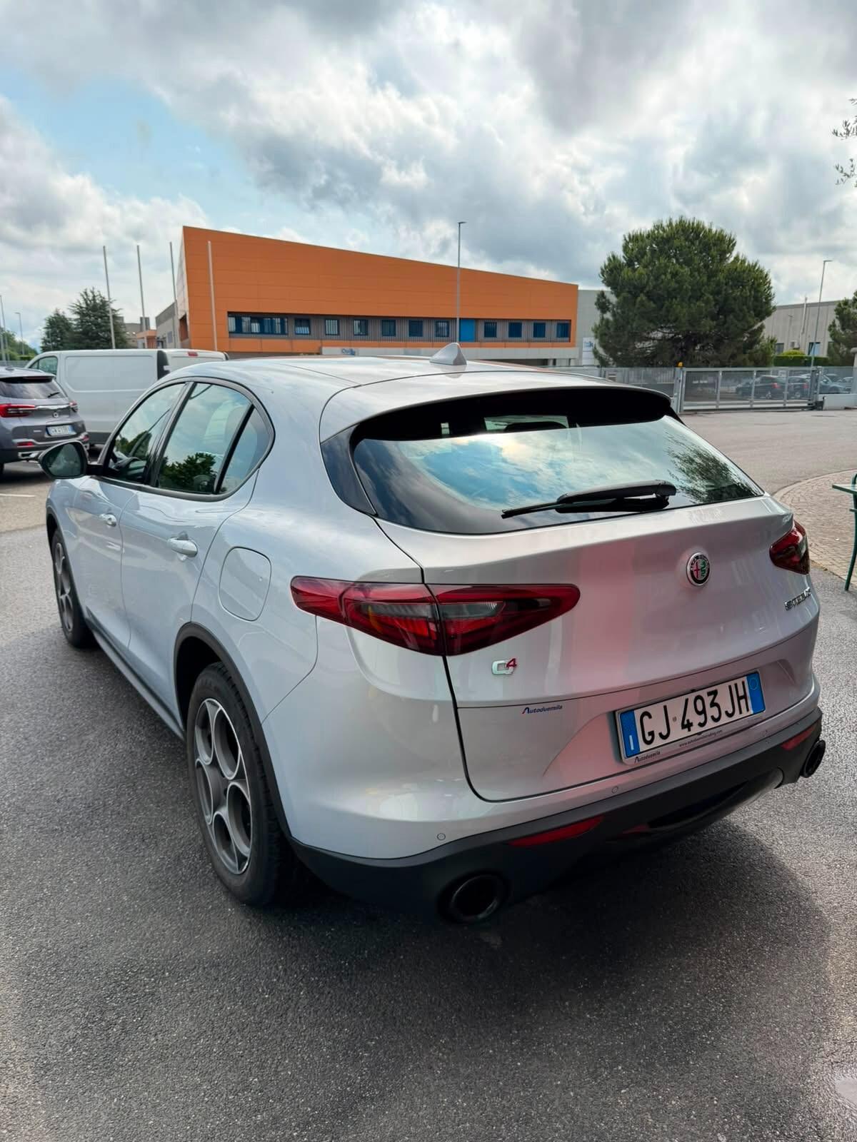 Alfa Romeo Stelvio 2.2 Turbodiesel 190 CV AT8 Q4 Business