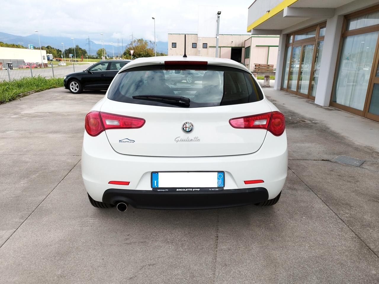Alfa Romeo Giulietta - 1.6 JTDm-2 - Neopatentati