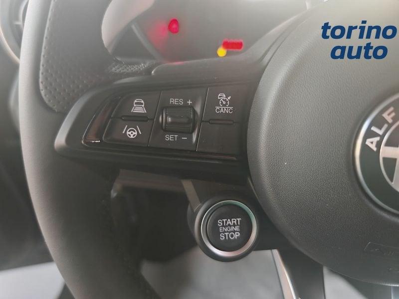 Alfa Romeo Giulia Giulia 2.2 Turbodiesel 210 CV AT8 AWD Q4 Veloce