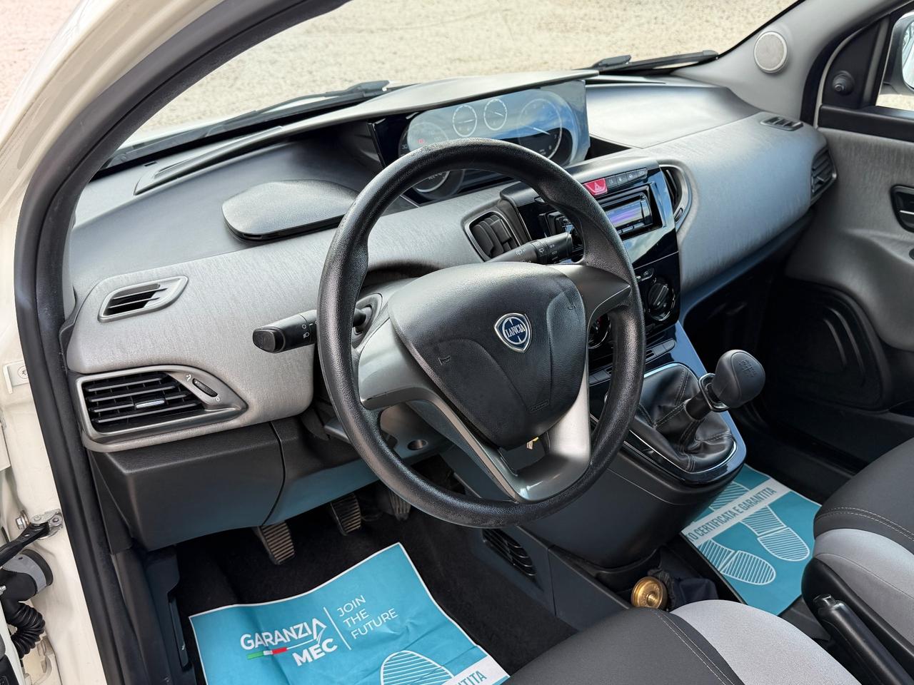 Lancia Ypsilon 1.2 69 CV 5 porte GPL Ecochic Gold