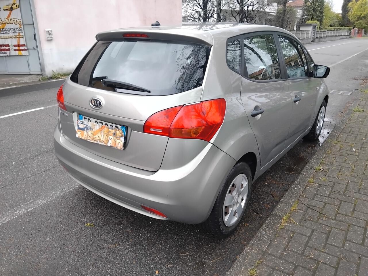 Kia Venga 1.4 CRDi 90CV Cool 5 PORTE EURO 5 KM 140 MILA IDEALE X NEO PATENTATI A 3.999 EURO