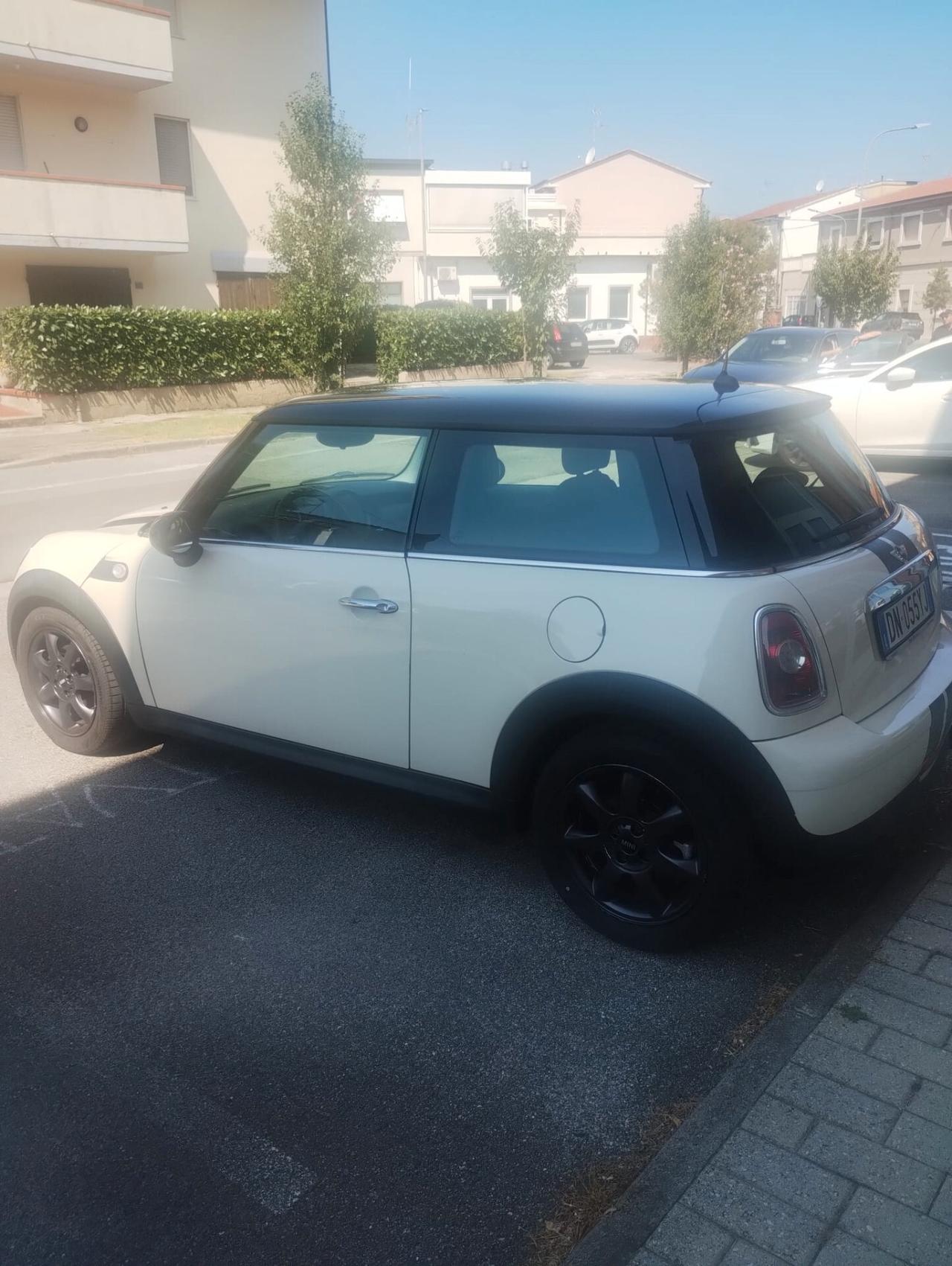 Mini 1.6 16V Cooper D