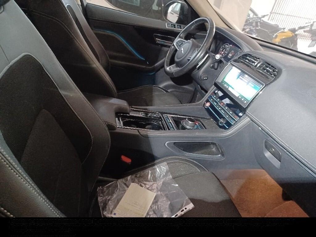 JAGUAR F-PACE 2.0D 180CV AUTOM. AWD R-SPORT ( BIXENO - COCKPIT - PELLE - NAVI - PDC - CERCHI 20 )