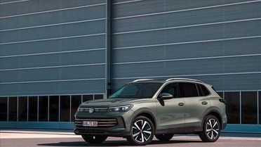 Volkswagen Tiguan 2.0 TDI 110KW SCR Edition Plus DSG Sport utility vehicle 5-door (Euro 6E)