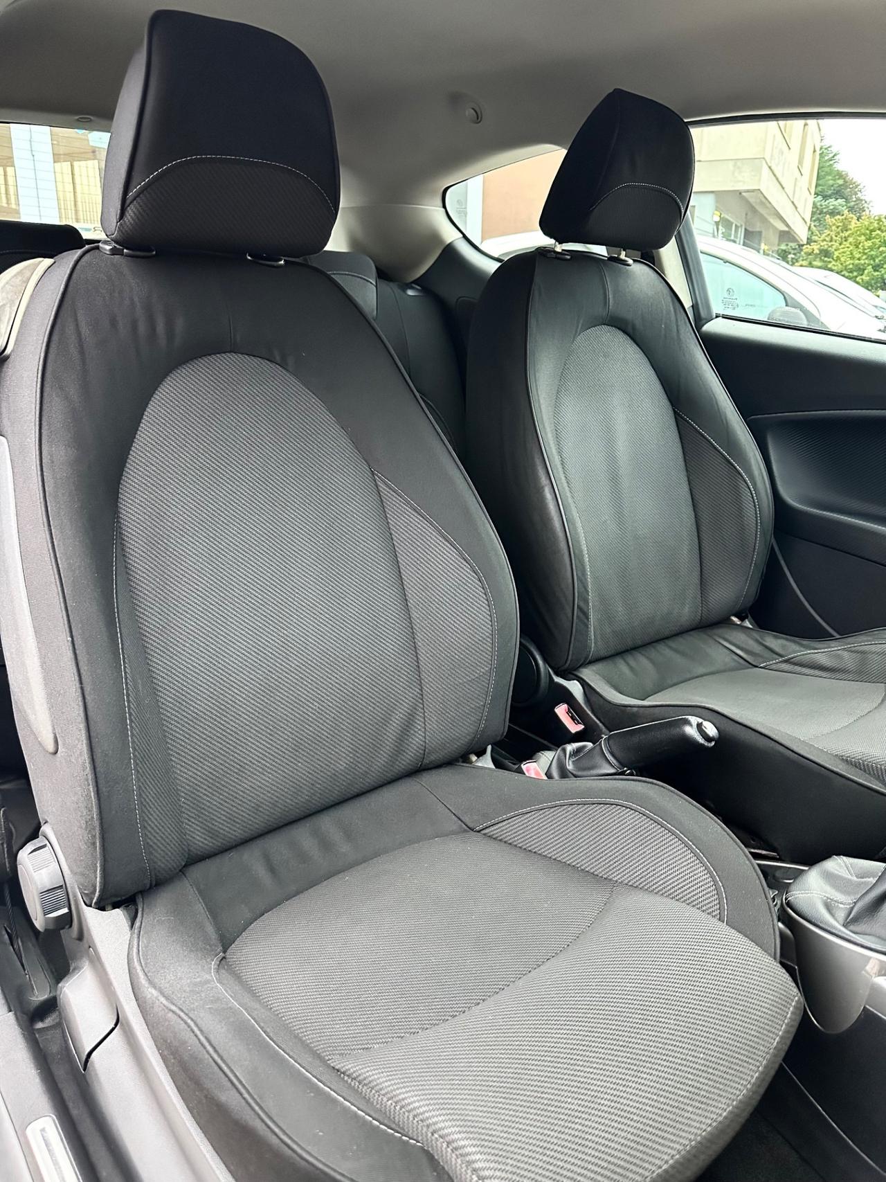 Alfa Romeo MiTo 1.3 JTDm-2 95 CV S&S Distinctive Sport Pack