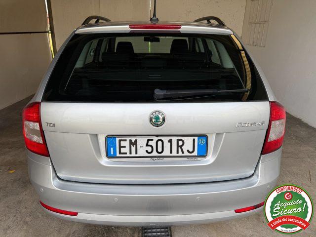 SKODA Octavia 1.6 TDI CR F.AP. Wagon Style