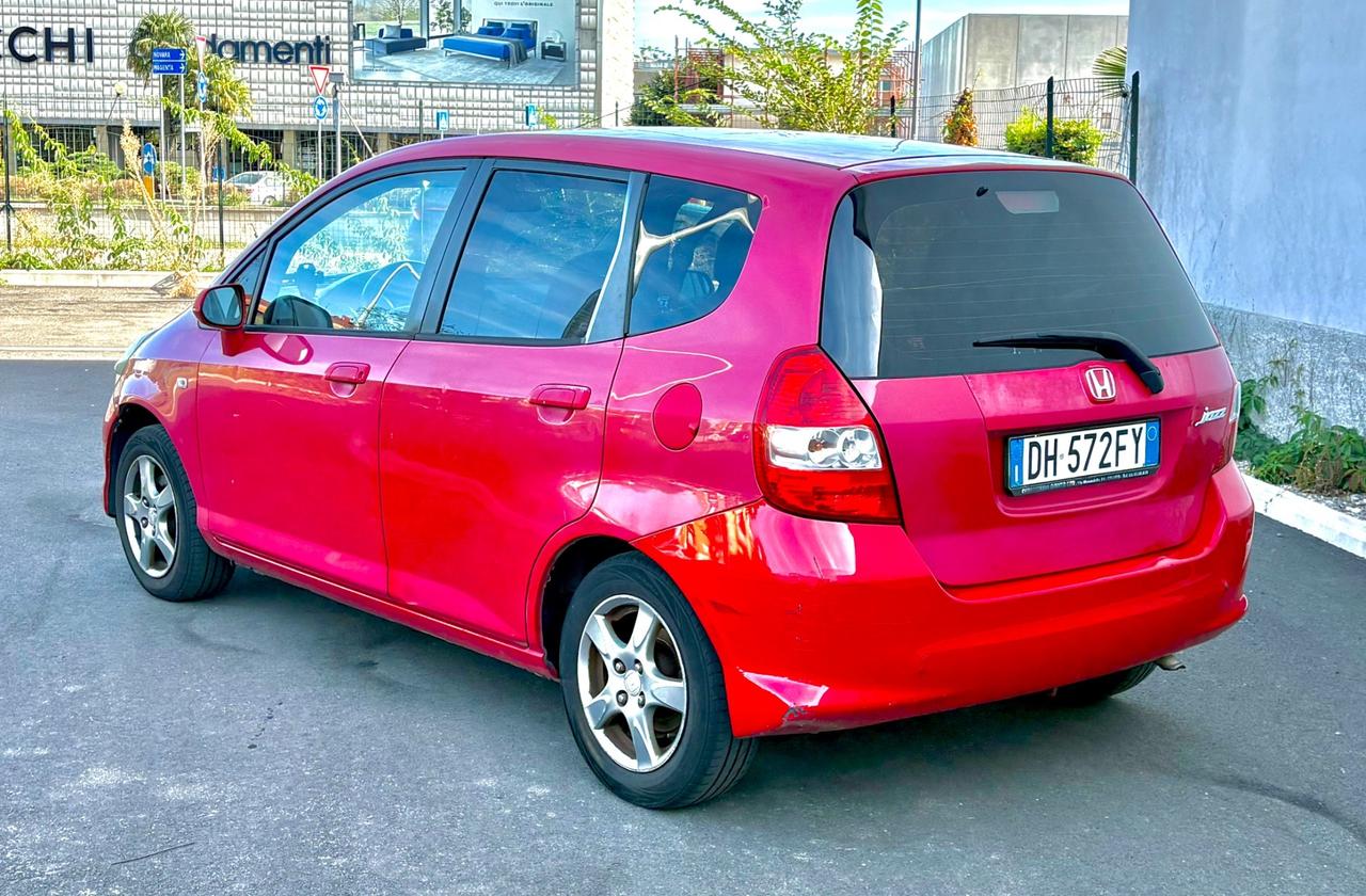 Honda Jazz 1.2 benzina 77cv si neo patentati