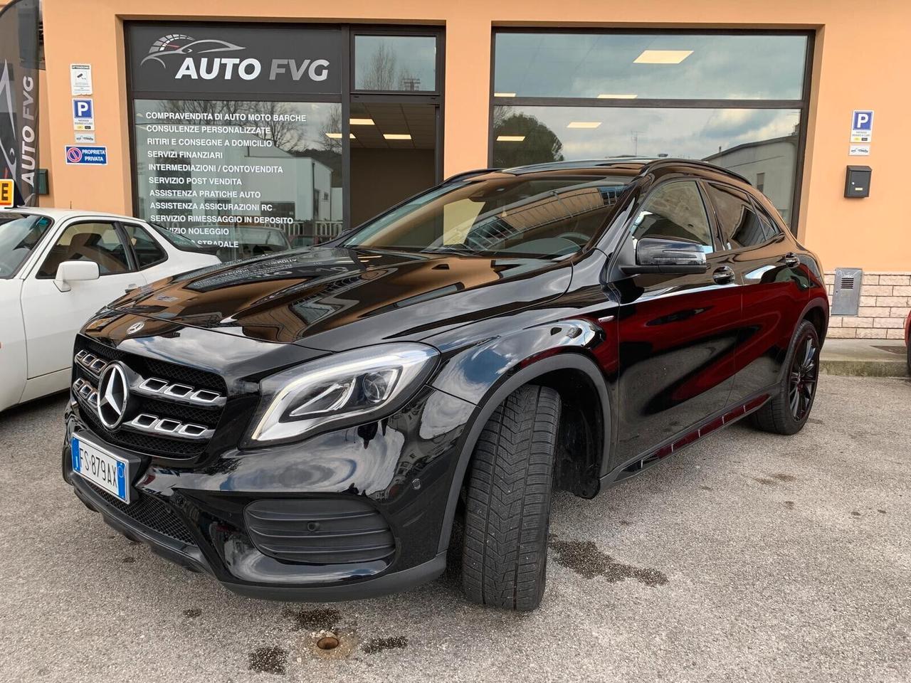 Mercedes-benz GLA 180 Premium Night Edition Tetto Full
