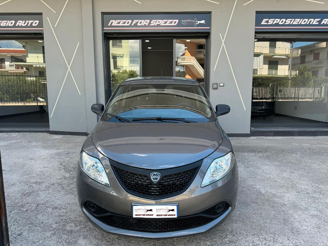 Lancia Ypsilon 1.0 FireFly 5 porte S&S Hybrid Ecochic Gold