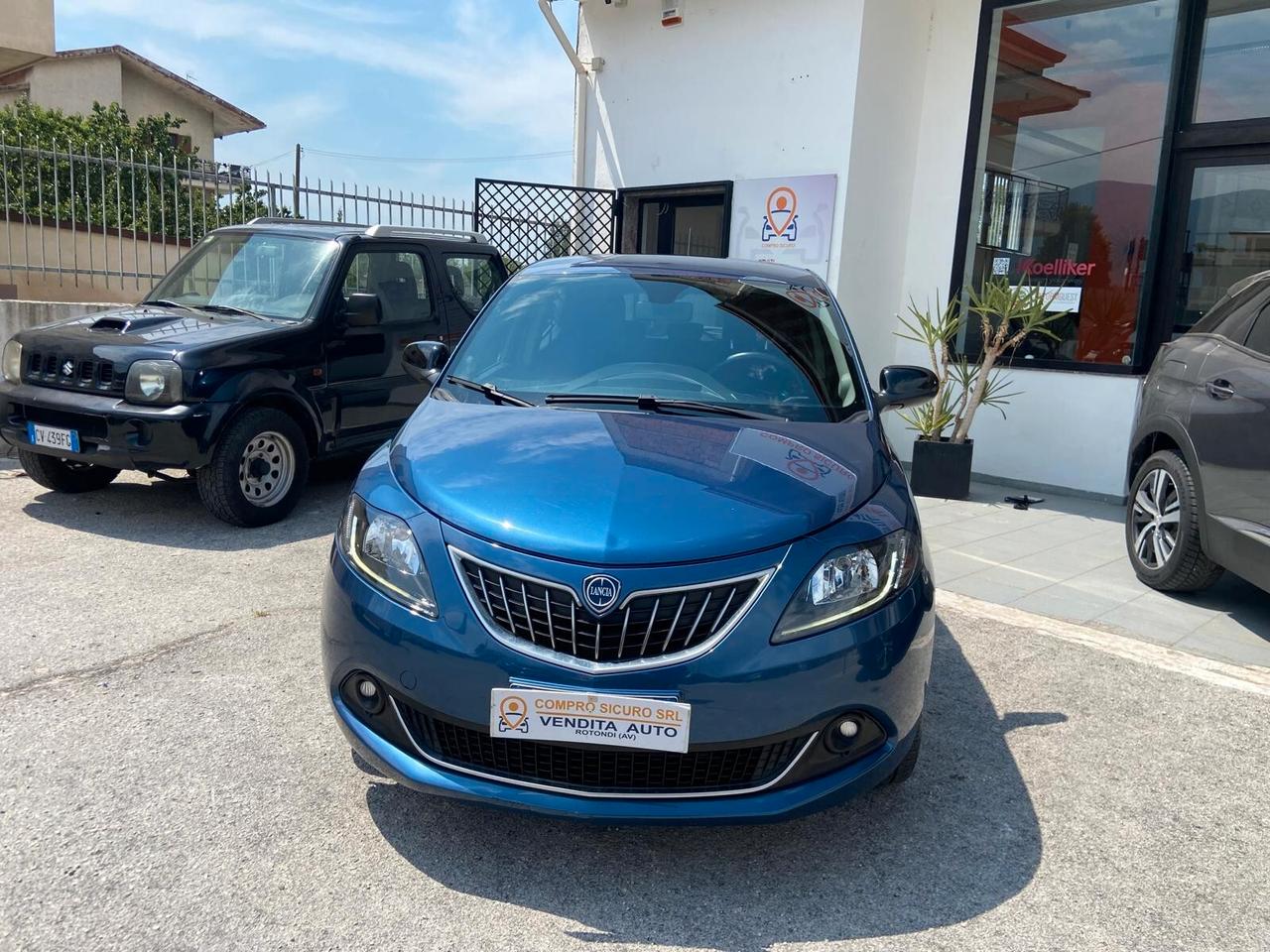 Lancia Ypsilon 1.0 Hybrid 5 porte Gold 2023
