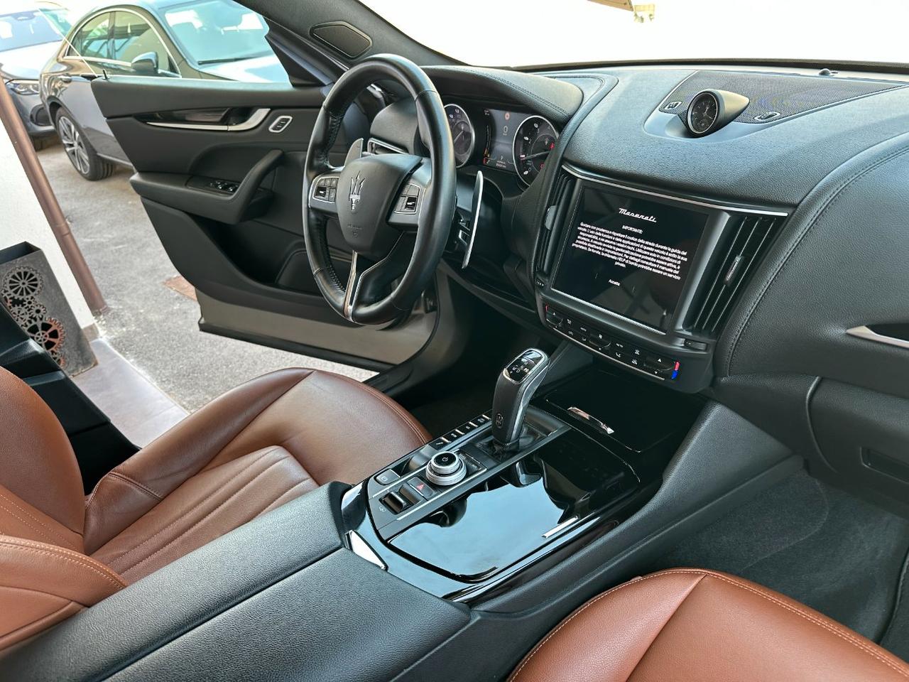 Maserati Levante 2.0 mhev Executive 330cv auto