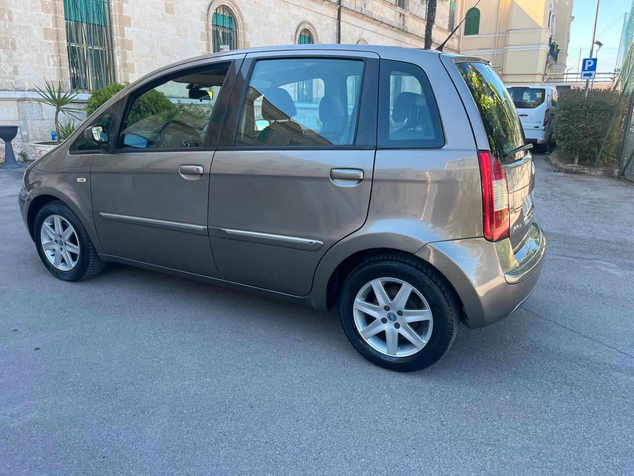 Fiat Idea 1.3 Multijet 16V 90 CV Emotion