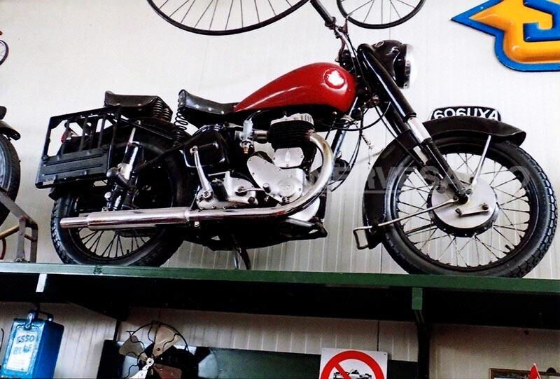 BSA M21