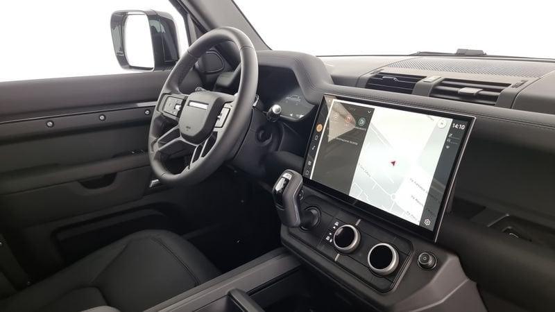Land Rover Defender 110 3.0D I6 200 CV AWD Auto X-Dynamic SE
