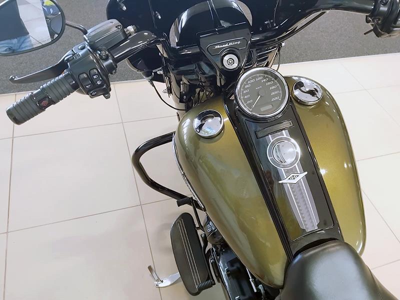 Harley Davidson Road King Special