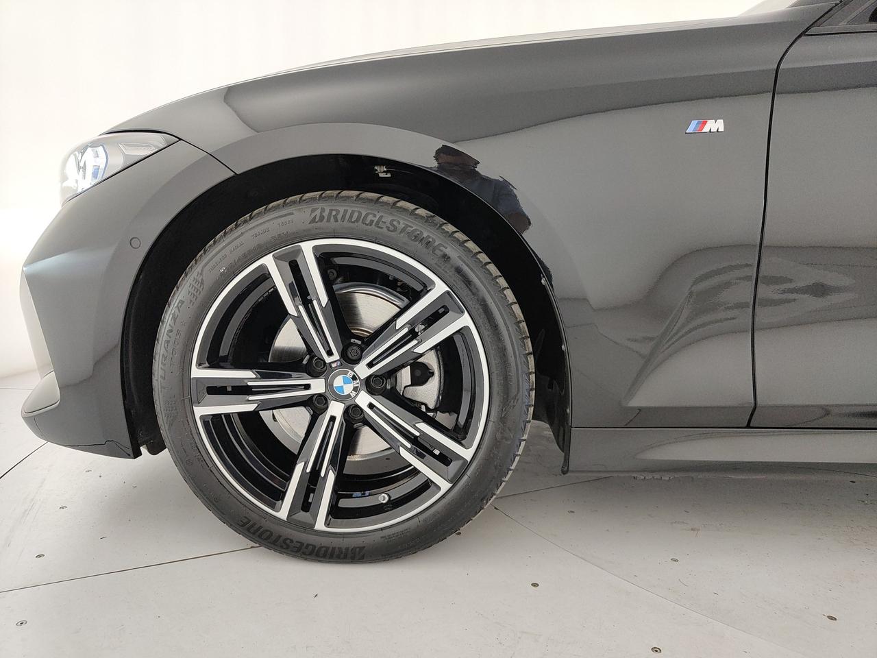 BMW 320d Touring mhev 48V xdrive MSport auto