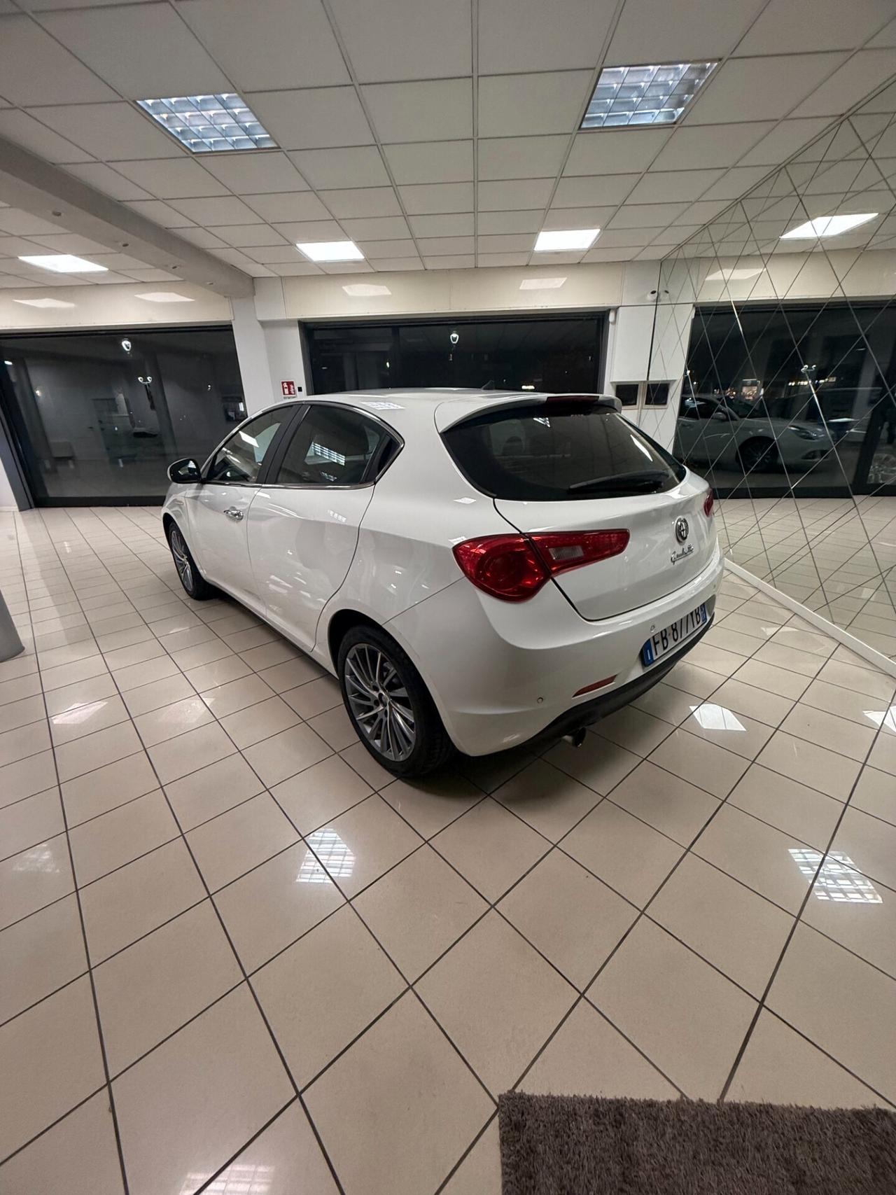 Alfa Romeo Giulietta 1.4 Turbo 120 CV GPL Distinctive