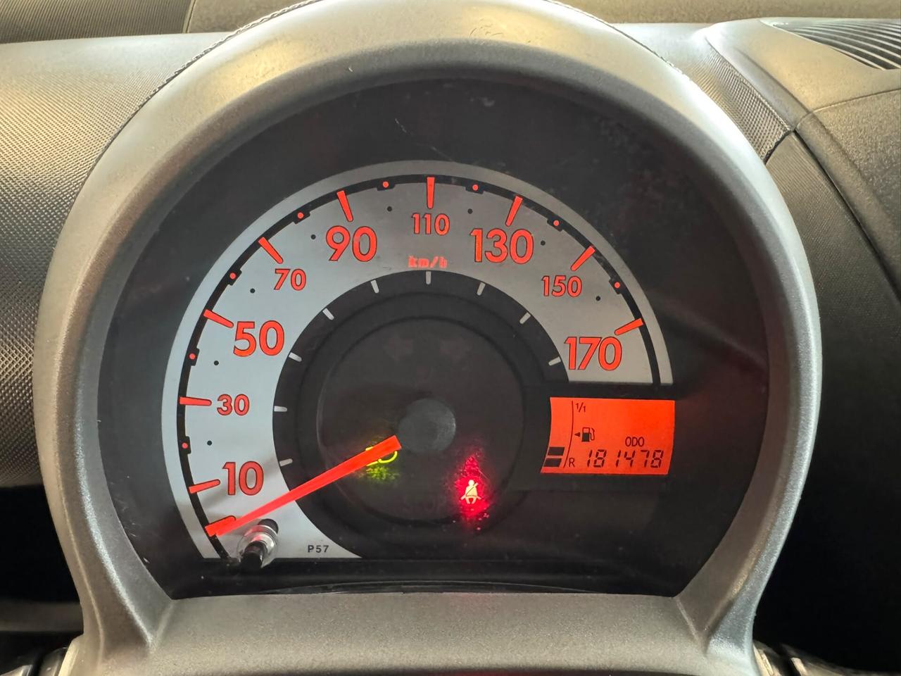 Toyota Aygo 1.0 12V VVT-i 5 porte Lounge Connect