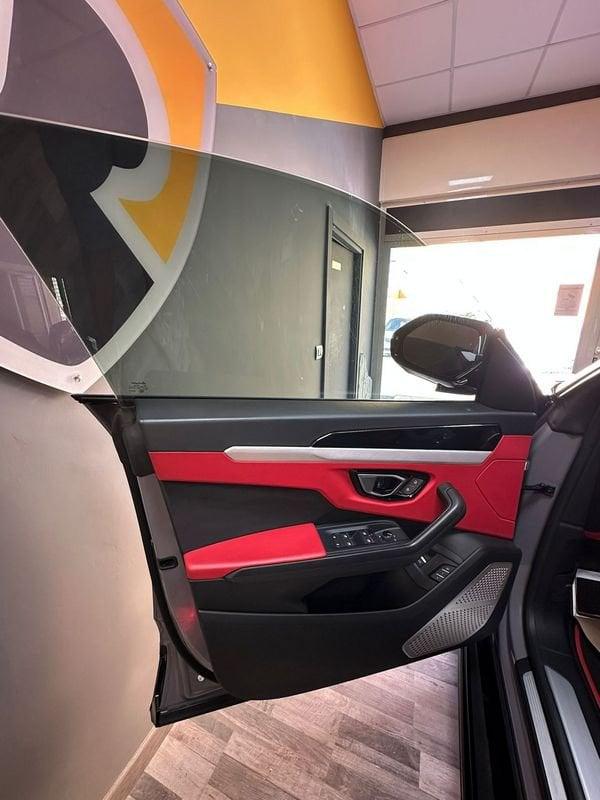 Lamborghini Urus 4.0