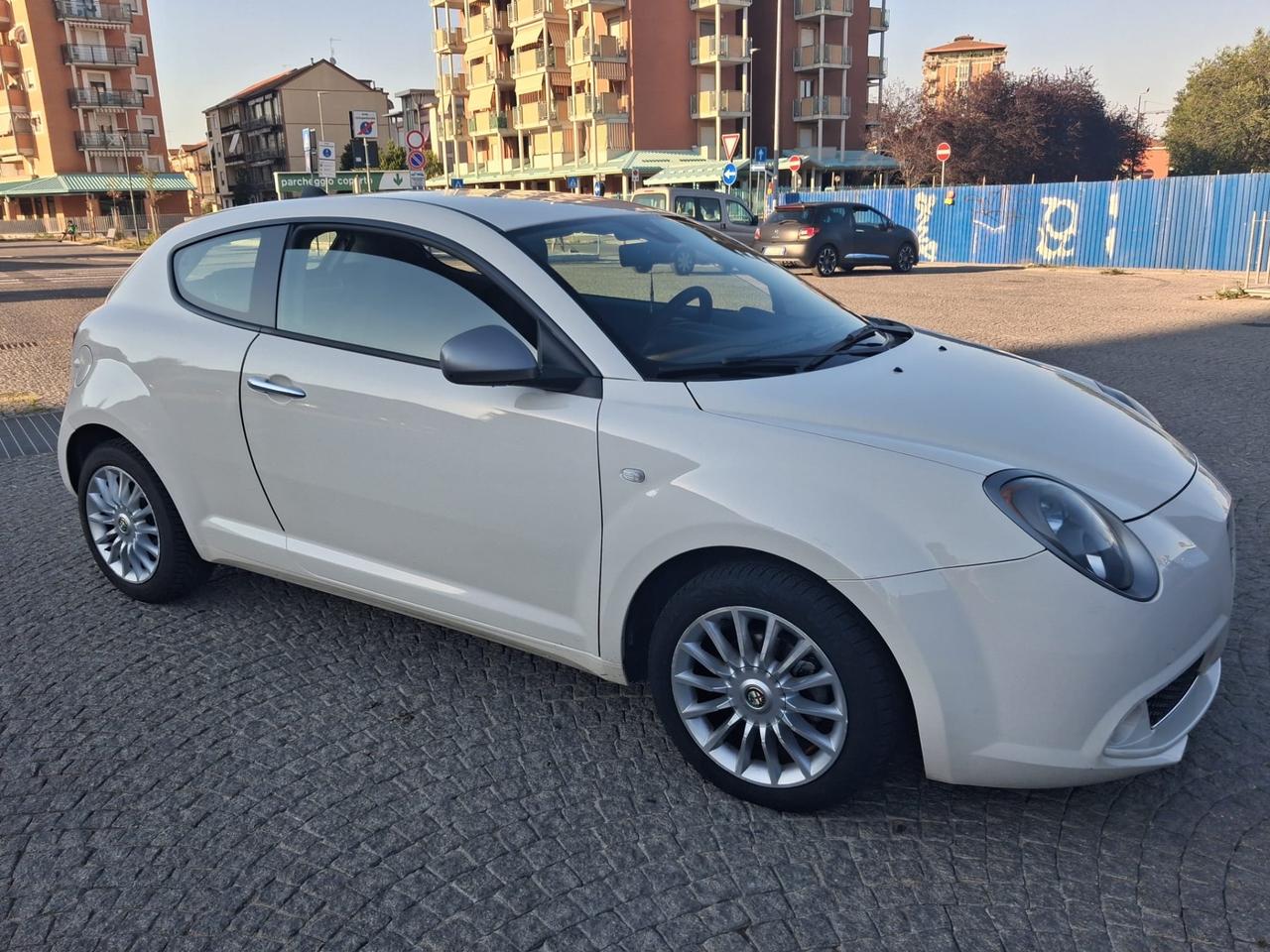 Alfa Romeo MiTo 1.4 78 CV 8V S&S Distinctive
