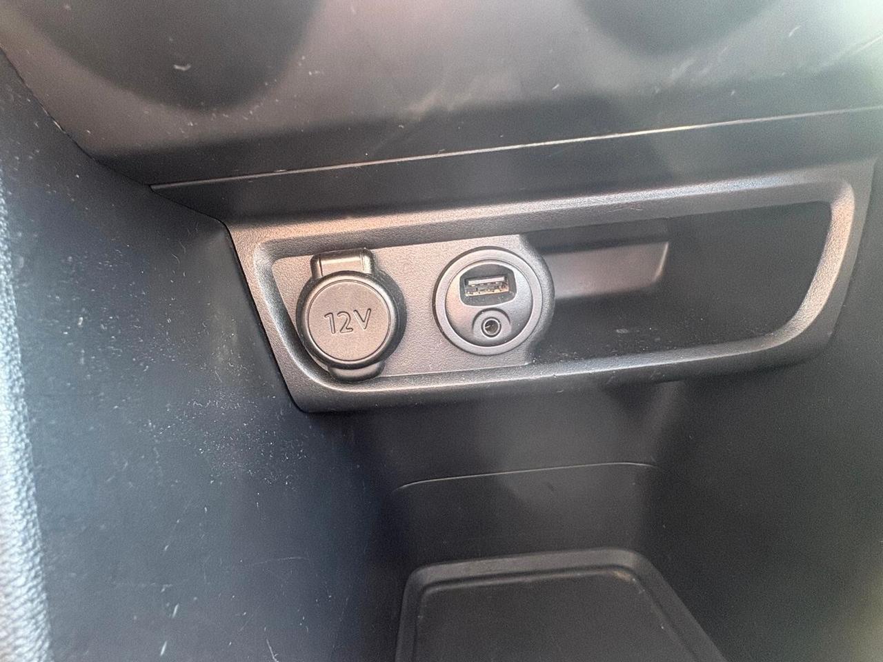Peugeot 208 GPL 12MESI DI GARANZIA!!!!
