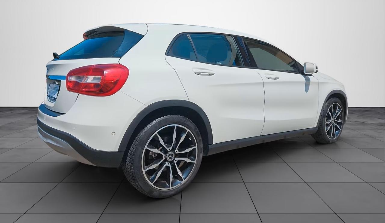 Mercedes-benz GLA 200 GLA 200 d Automatic Premium