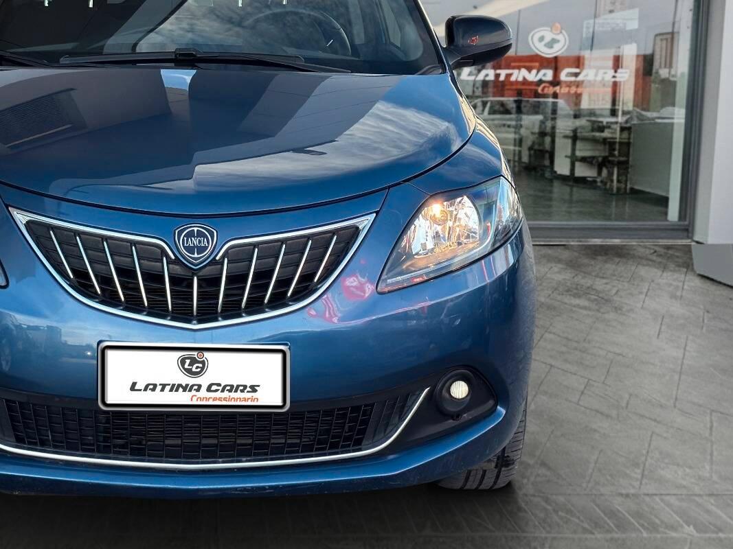 Lancia Ypsilon III 1.0 firefly hybrid Gold s&s 70cv Con CARPLAY