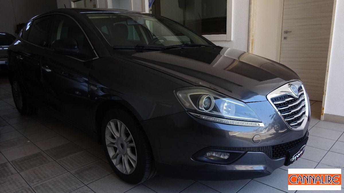 LANCIA - Delta - 1.6 MJT DPF Silver