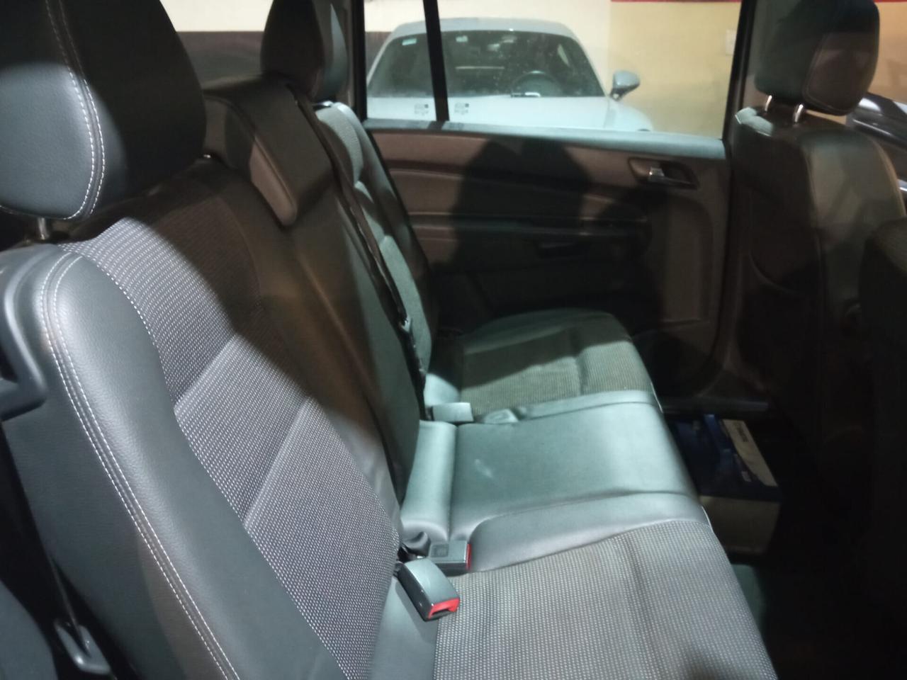 Opel Zafira 1.9 CDTI 120CV Cosmo 7 POSTI