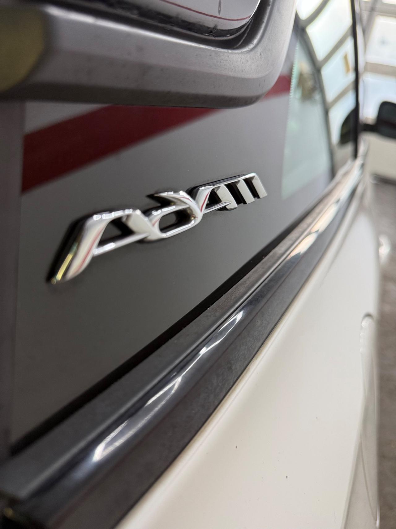 Opel Adam 1.2 70 CV