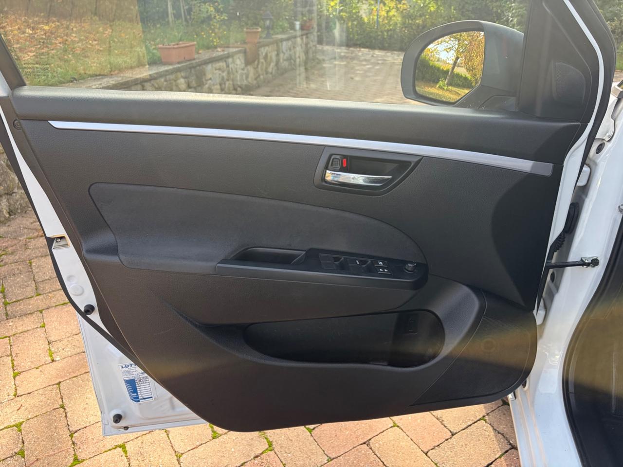 Suzuki Swift 1.2 GPL Dualjet 4WD 5 porte B-Top Snow