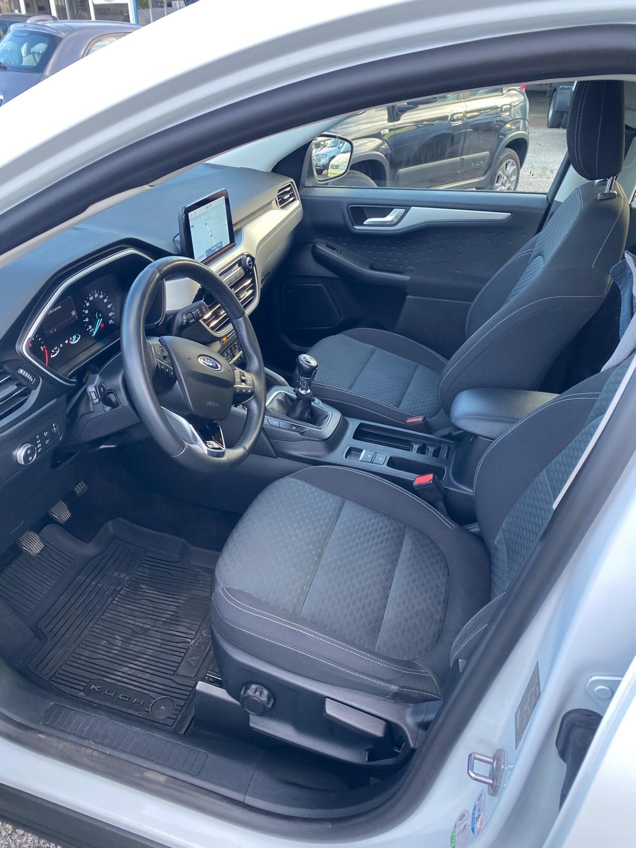Ford Kuga 1.5 EcoBlue 120 CV 2WD gancio traino permute