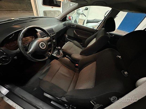 VOLKSWAGEN Golf 4 serie Golf 1.6 16V cat 5 po...