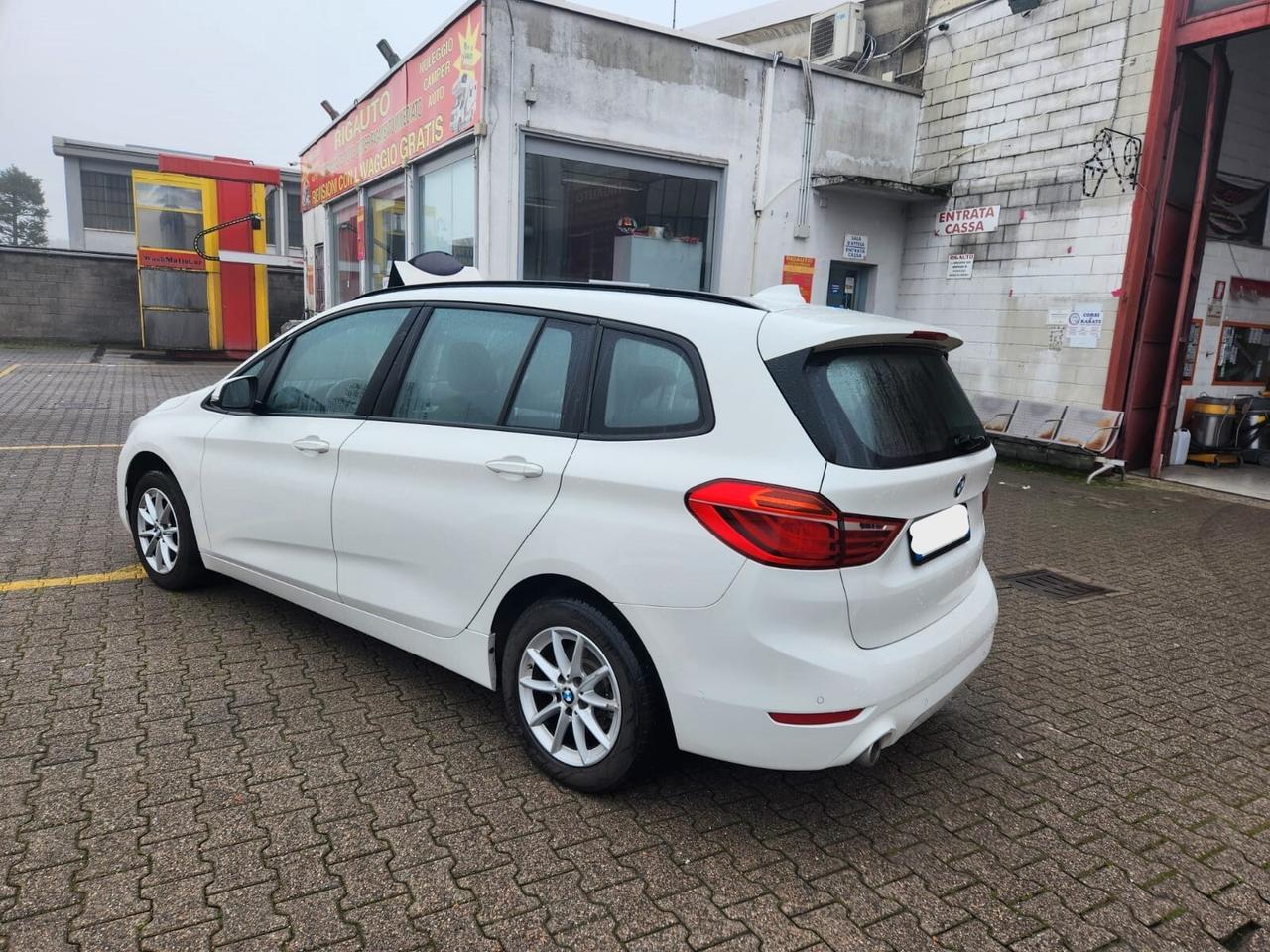 BMW 216D GRAN TOURER